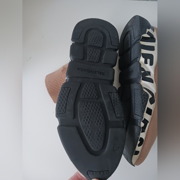 Balenciaga Speed LT graffiti sneakers size 9 or 9.5 - Picture 9 of 14
